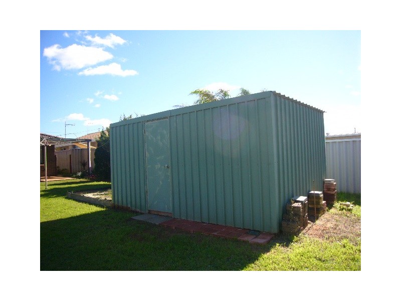 65 Blencowe Rd, Utakarra WA 6530