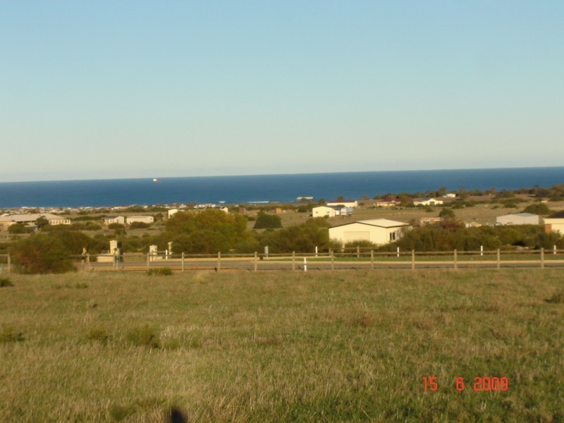 102 Eliza Shaw Drive, White Peak WA 6532