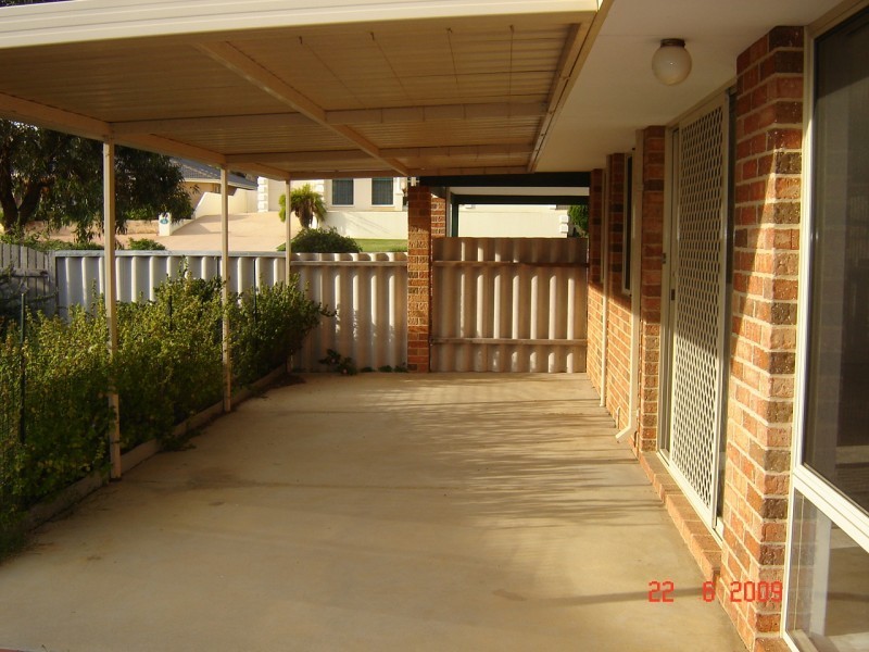 12 Bellimos Dve, Wandina WA 6530