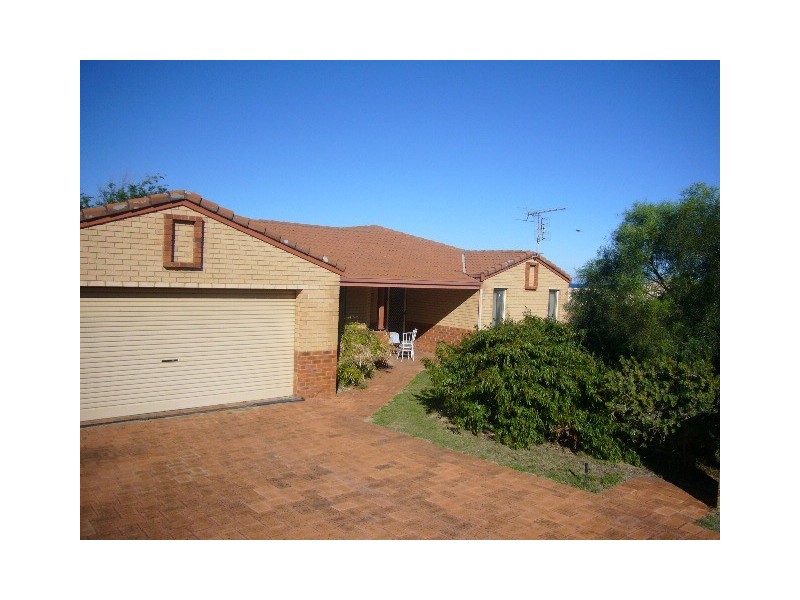 18 Endeavour Drive, Wandina WA 6530