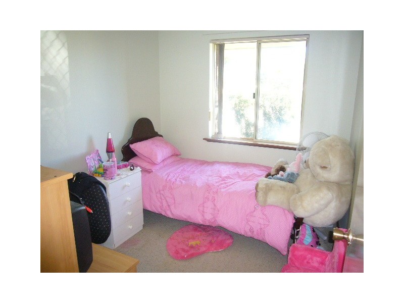 18 Endeavour Drive, Wandina WA 6530