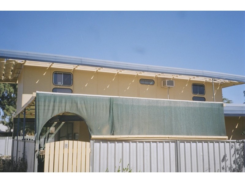 2/35 Hepburn St, Mount Magnet WA 6638