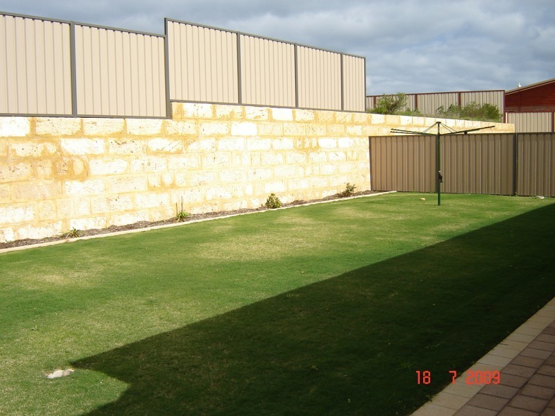 15 INVINCIBLE, Wandina WA 6530