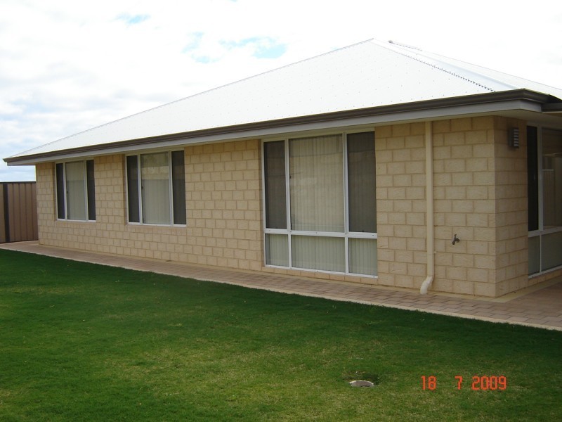 15 INVINCIBLE, Wandina WA 6530