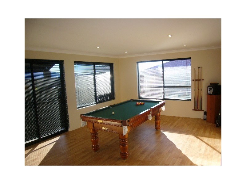 49 Columbus Blvd, Wandina WA 6530