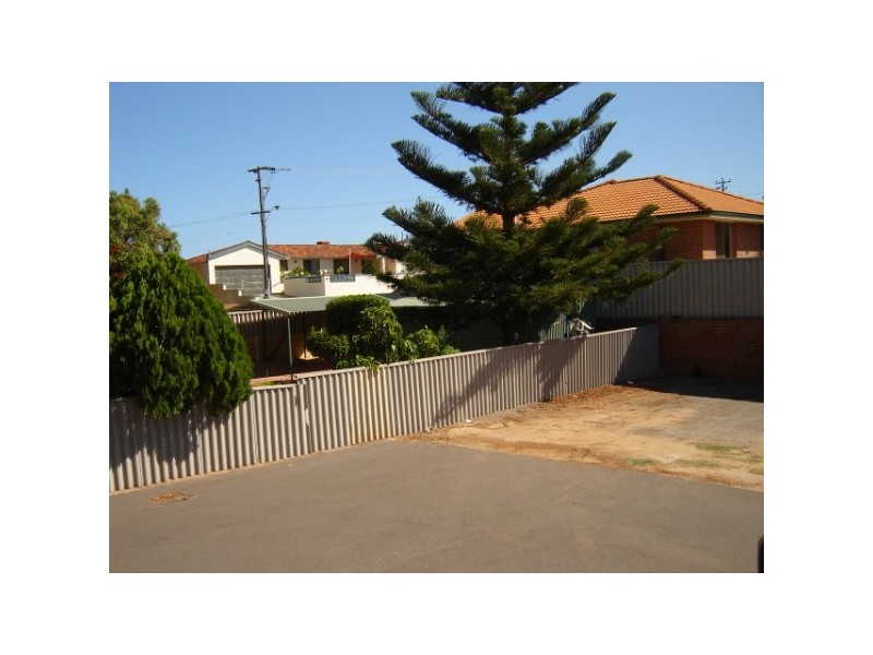 148 Durlacher St, Geraldton WA 6530