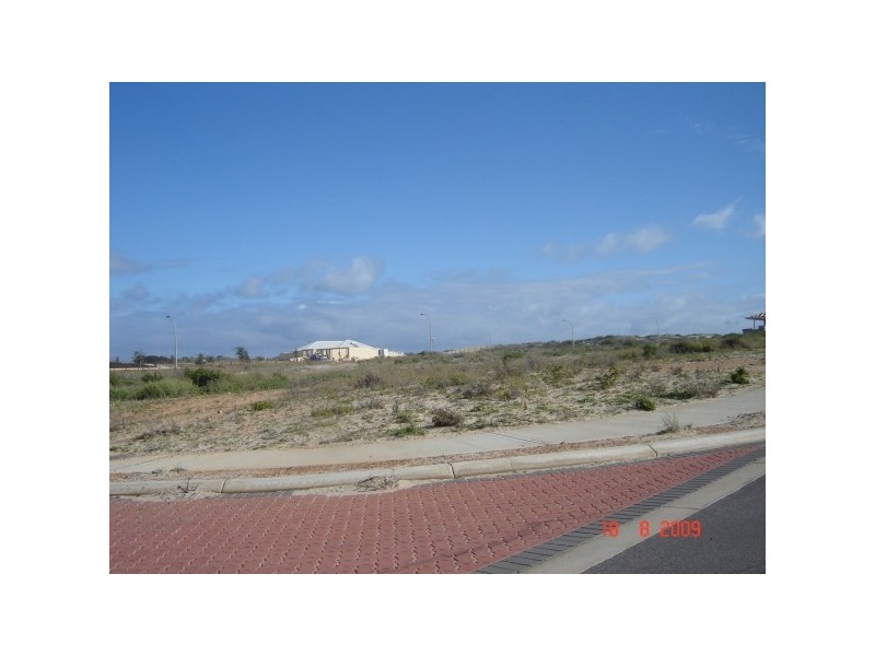 37 Sail Blvd, Sunset Beach WA 6530