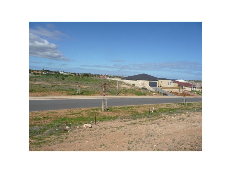 37 Sail Blvd, Sunset Beach WA 6530