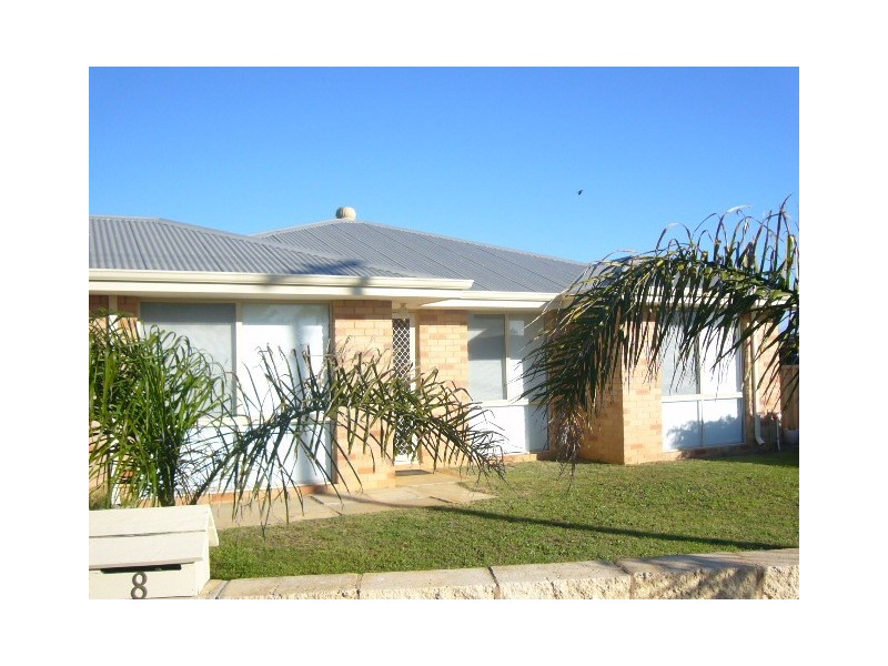 8 Teviot Close, Cape Burney WA 6532