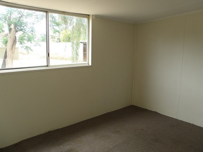 24 Attwood Street, Mount Magnet WA 6638