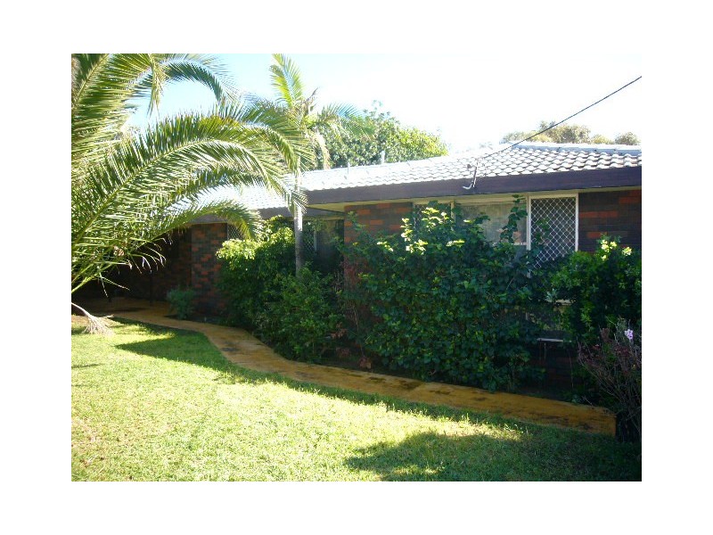 15 Petchell Street, Rangeway WA 6530