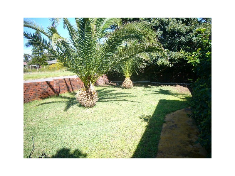 15 Petchell Street, Rangeway WA 6530