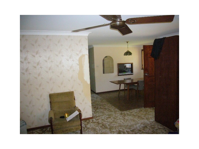 15 Petchell Street, Rangeway WA 6530