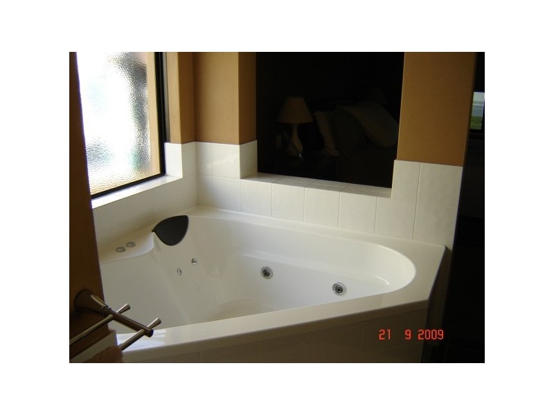 10 Ajax Drive, Wandina WA 6530