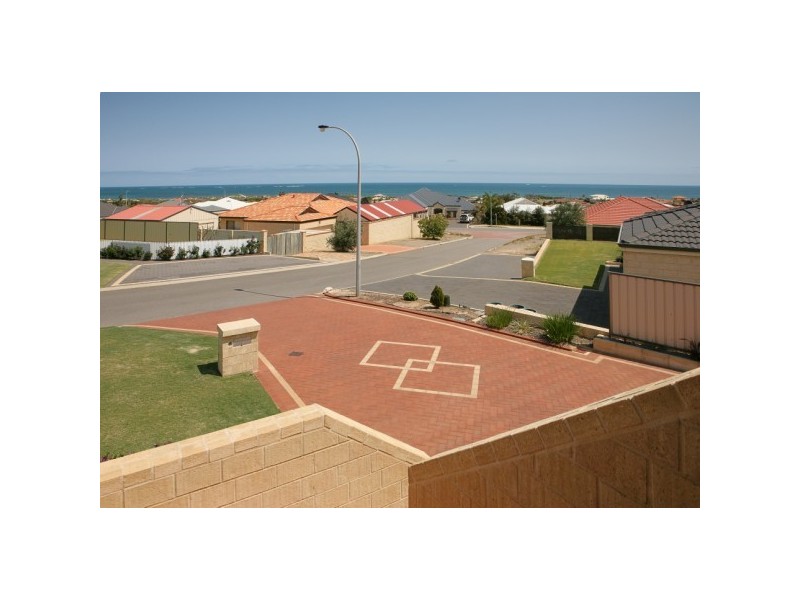 5 Toba Nook, Wandina WA 6530