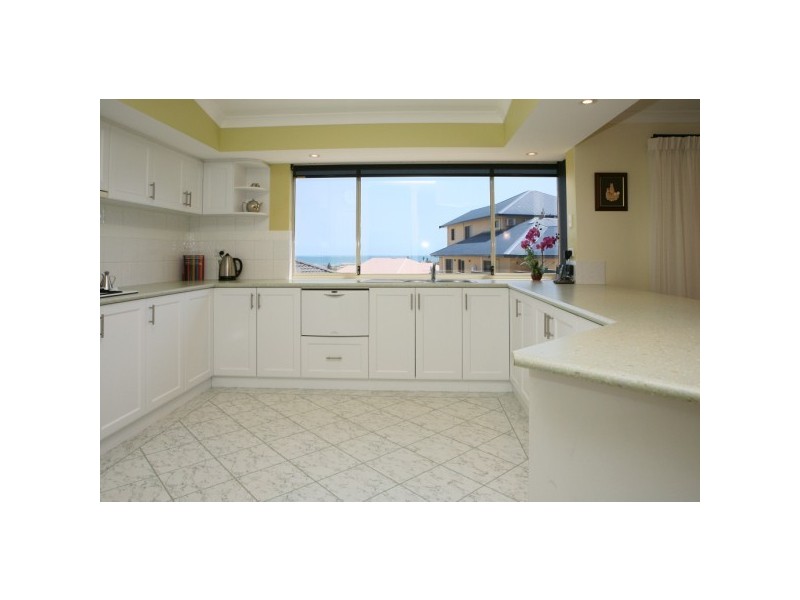 5 Toba Nook, Wandina WA 6530