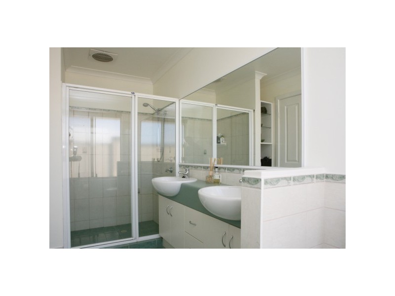 5 Toba Nook, Wandina WA 6530