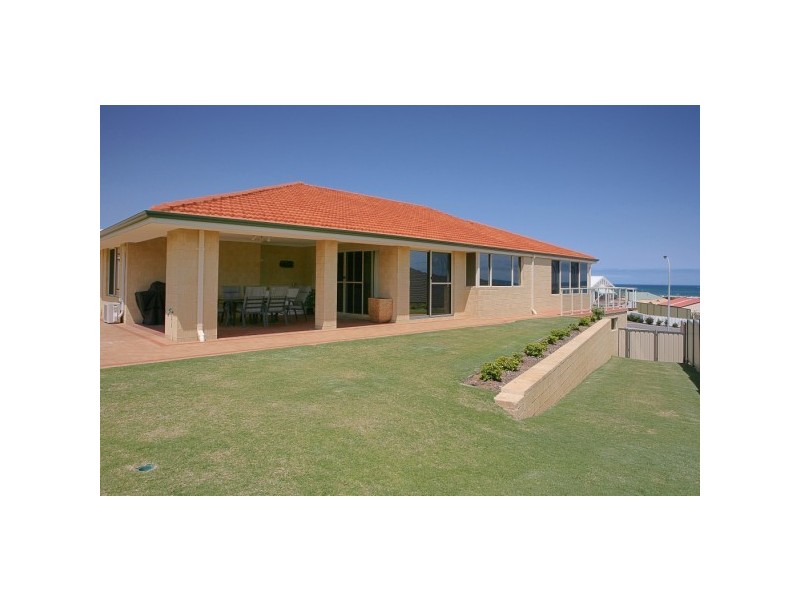 5 Toba Nook, Wandina WA 6530