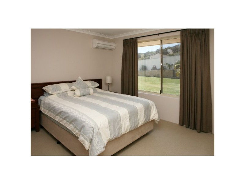 5 Toba Nook, Wandina WA 6530