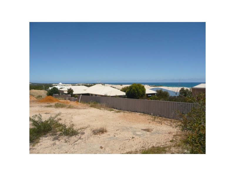 20 Pelican Rise, Wandina WA 6530