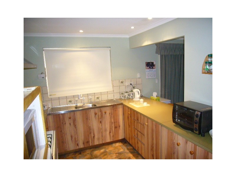 5 Sanday Court, Spalding WA 6530