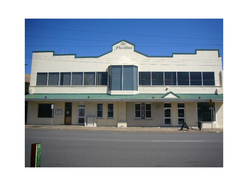 17 Chapman Road, Geraldton WA 6530