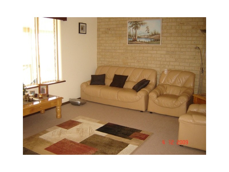 33 Sunnybanks Drive, Strathalbyn WA 6530