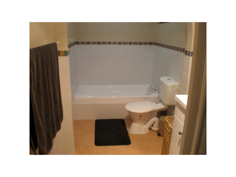 16 Jabiru Way, Waggrakine WA 6530