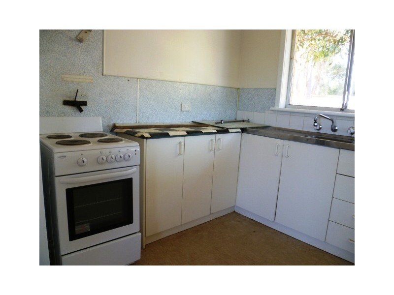 13 Alexander Street, Utakarra WA 6530