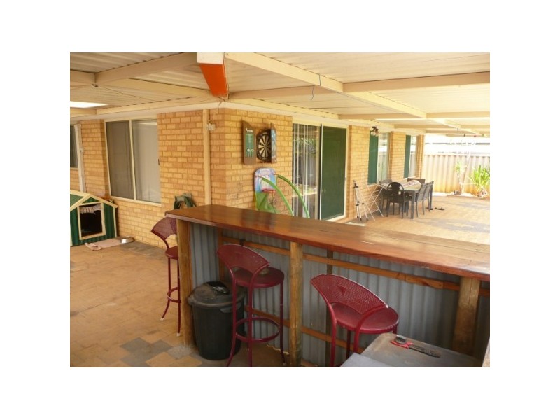 18 Bonamia Road, Utakarra WA 6530