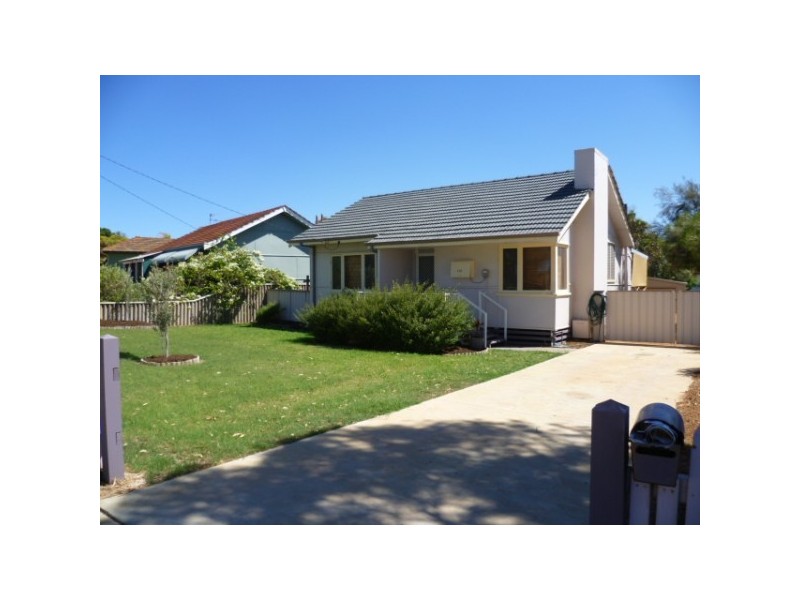 118 Fraser Street, Beachlands WA 6530