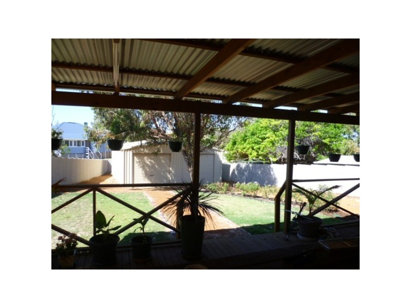 118 Fraser Street, Beachlands WA 6530