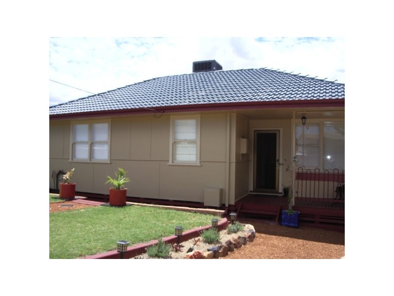 7 Felicia Street, Rangeway WA 6530