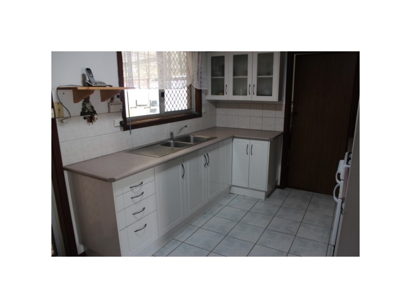 2 Nerrel Street, Waggrakine WA 6530