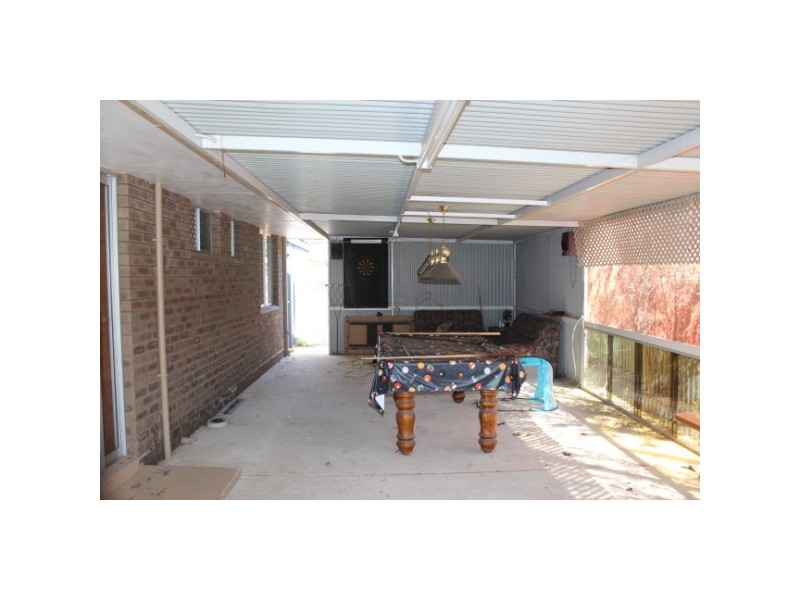 2 Nerrel Street, Waggrakine WA 6530