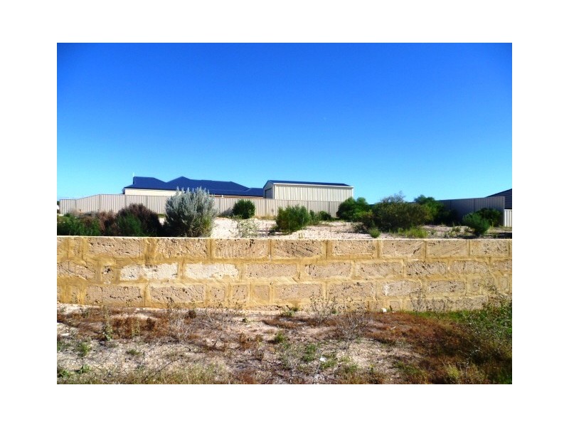 77 Columbus Blvd, Wandina WA 6530