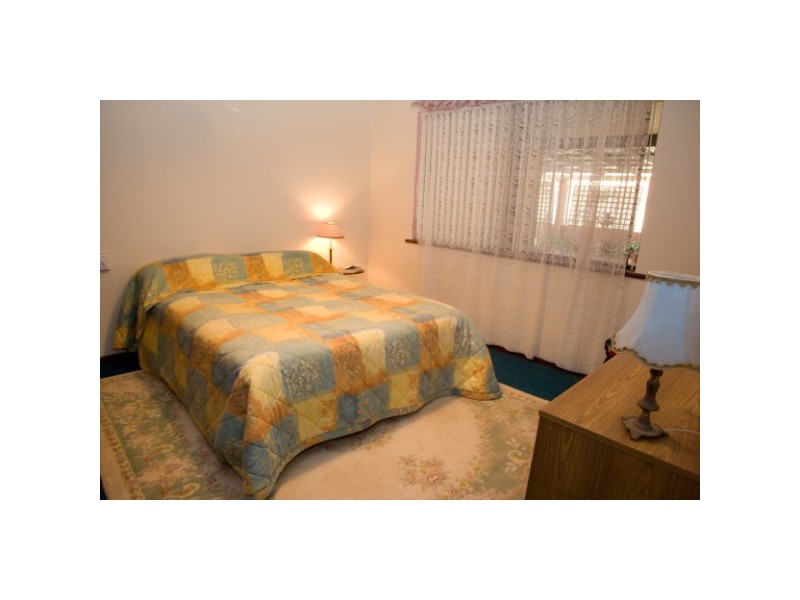 214 Giles Road, Moonyoonooka WA 6532