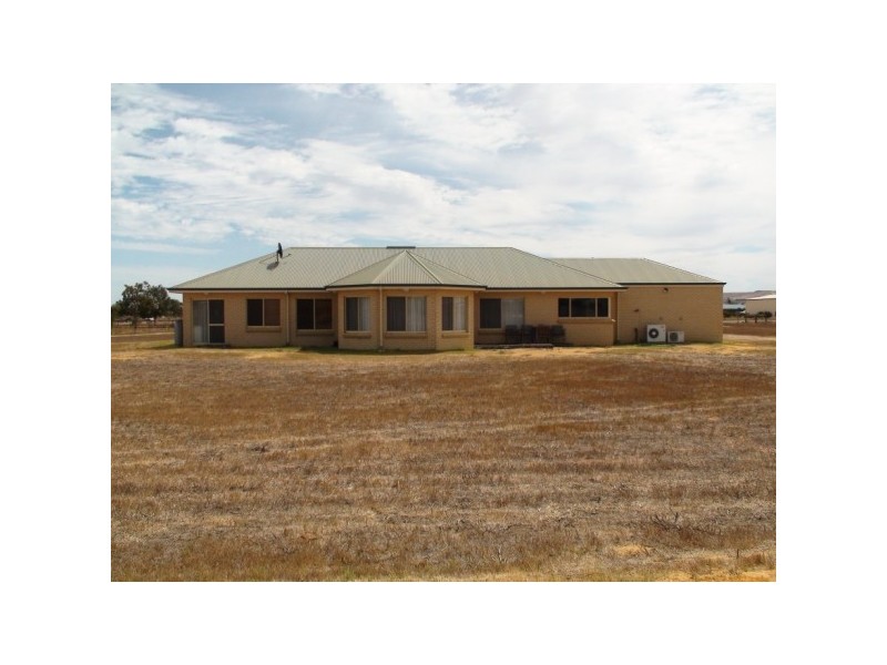 36 Dressage Circle, Deepdale WA 6532