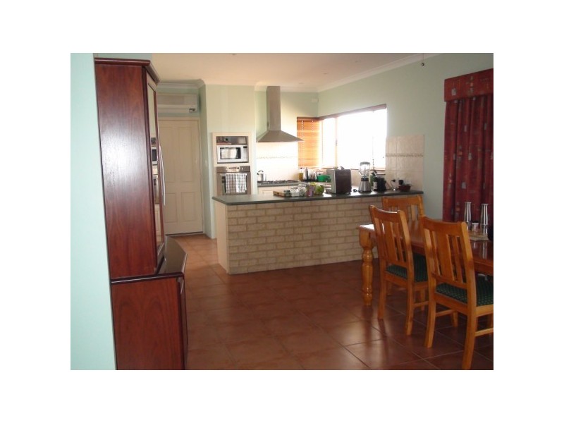 36 Dressage Circle, Deepdale WA 6532