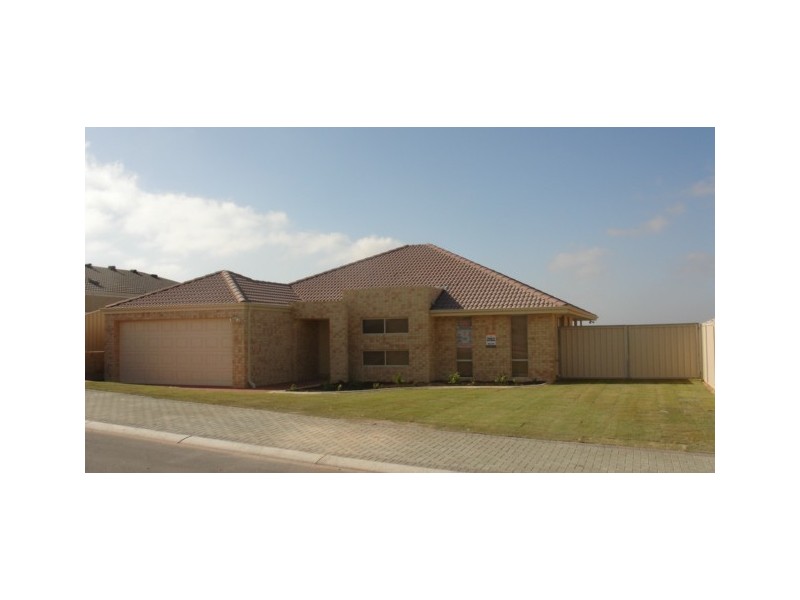 6 Alera Entrance, Wandina WA 6530