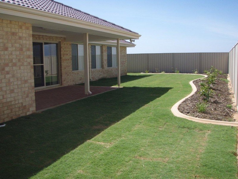 6 Alera Entrance, Wandina WA 6530