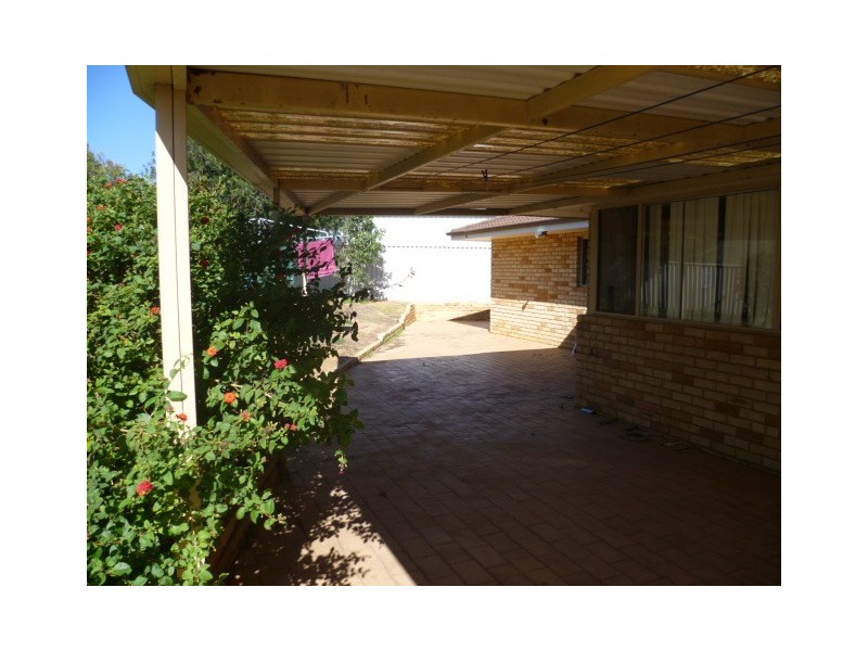 11 Joshua Way, Karloo WA 6530