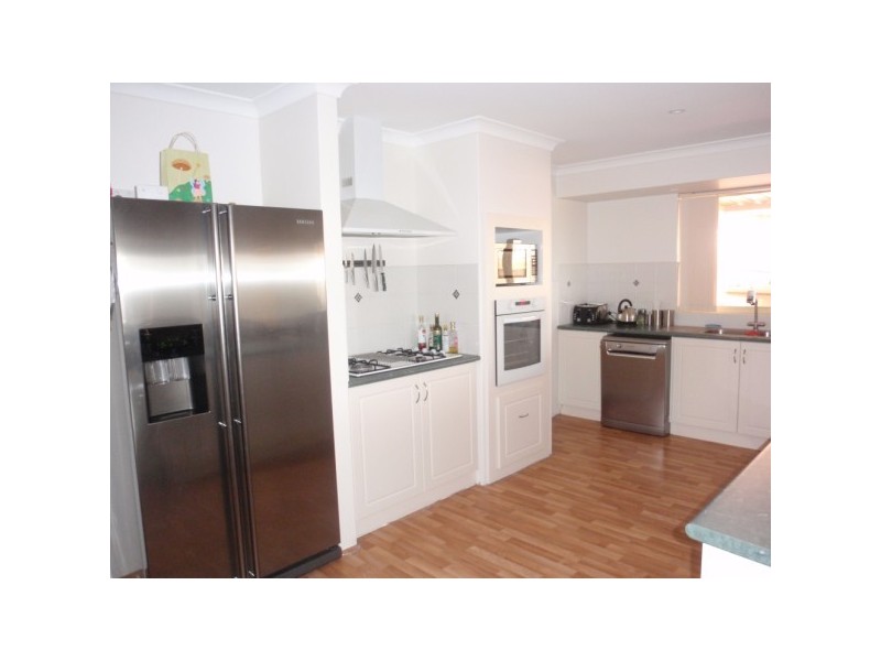 26 Ocean Queen Drive, Wandina WA 6530