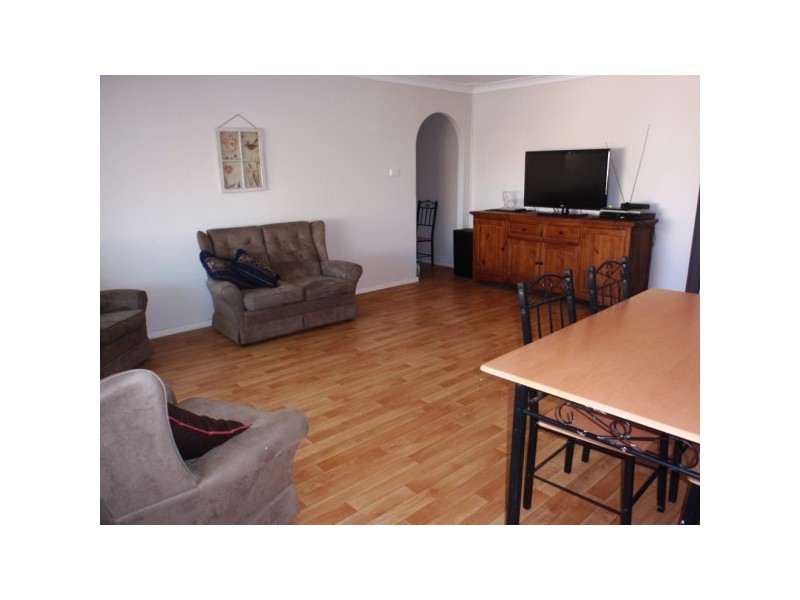 241 Fourth Street, Wonthella WA 6530