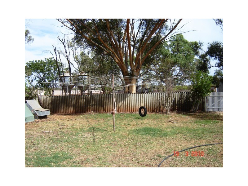 167 Giles Road, Moonyoonooka WA 6532