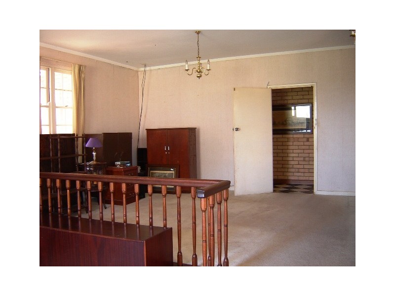 167 Giles Road, Moonyoonooka WA 6532