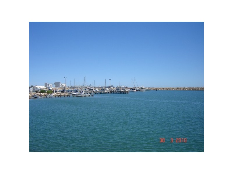 4 Beagle Way, Geraldton WA 6530