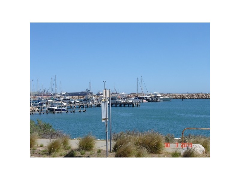 4 Beagle Way, Geraldton WA 6530