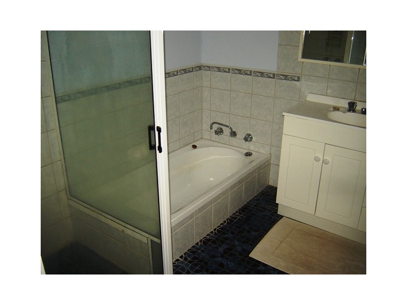 16 Hakea Street, Tarcoola Beach WA 6530