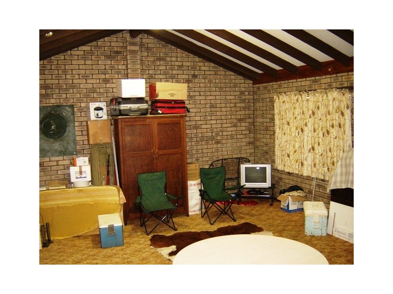 16 Hakea Street, Tarcoola Beach WA 6530